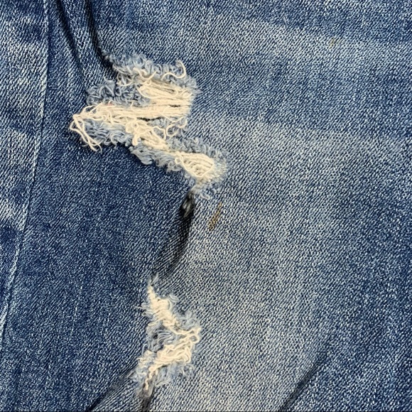 American Eagle Outfitters Destroyed Straight Leg Mid-Rise Jeans - Picture 12 of 15